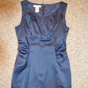 Size 8 Navy Blue V-Cut Sleeveless Satin Mini Dress
